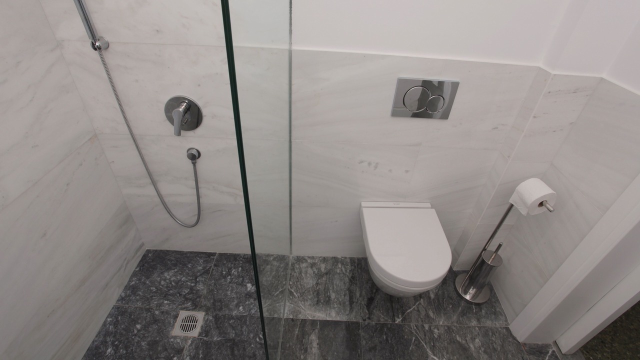 Photo of Bathroom in Plaka