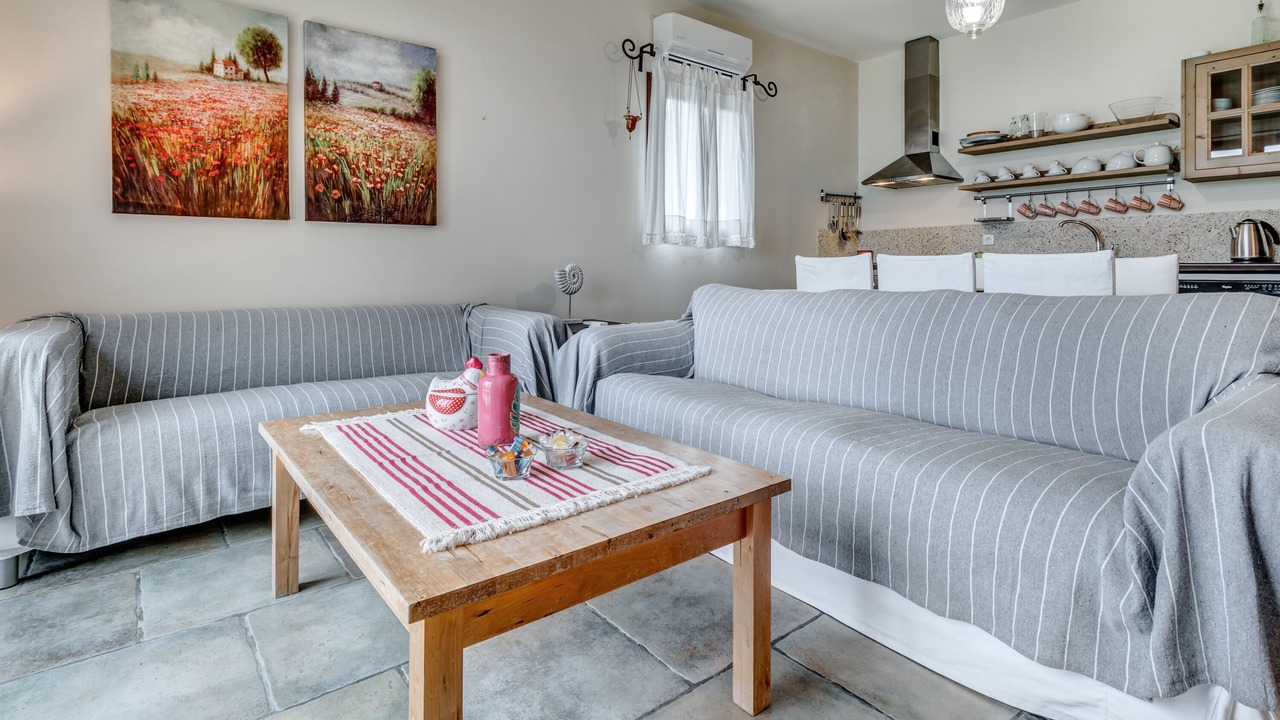 Photo of Livingroom in Agios Georgios