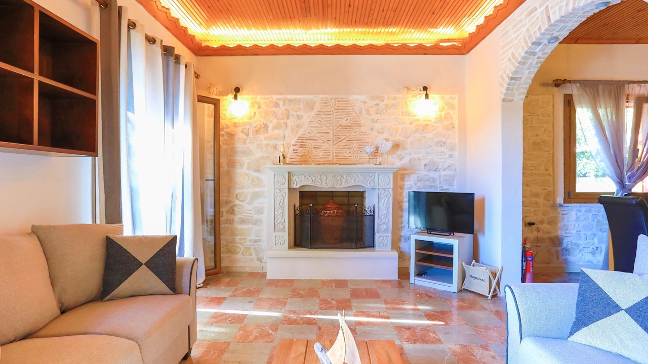 Photo of Livingroom in Mpogdanatika