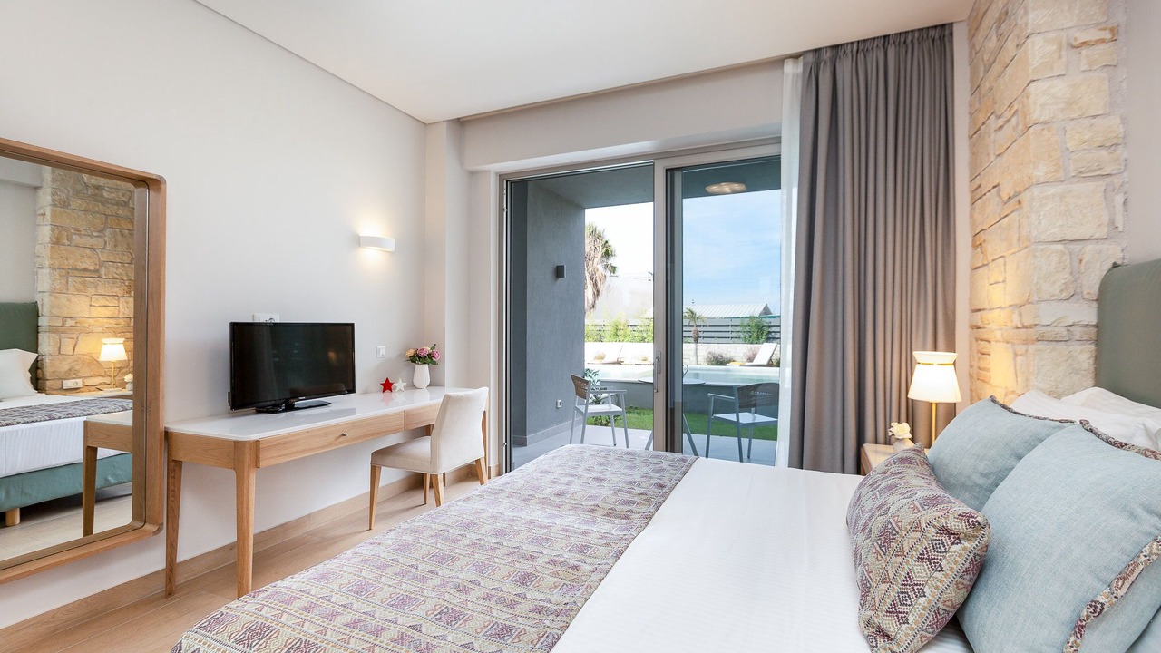 Photo of Bedroom in Platanias Town