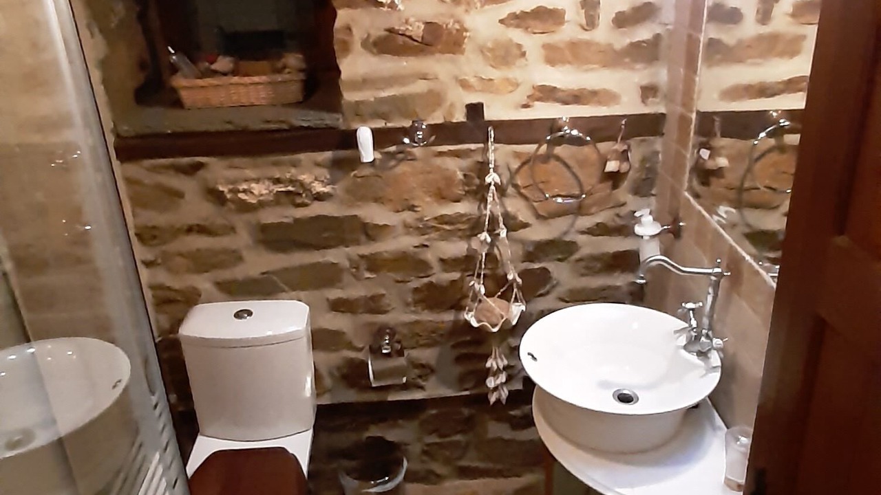Photo of Bathroom in Polygyros