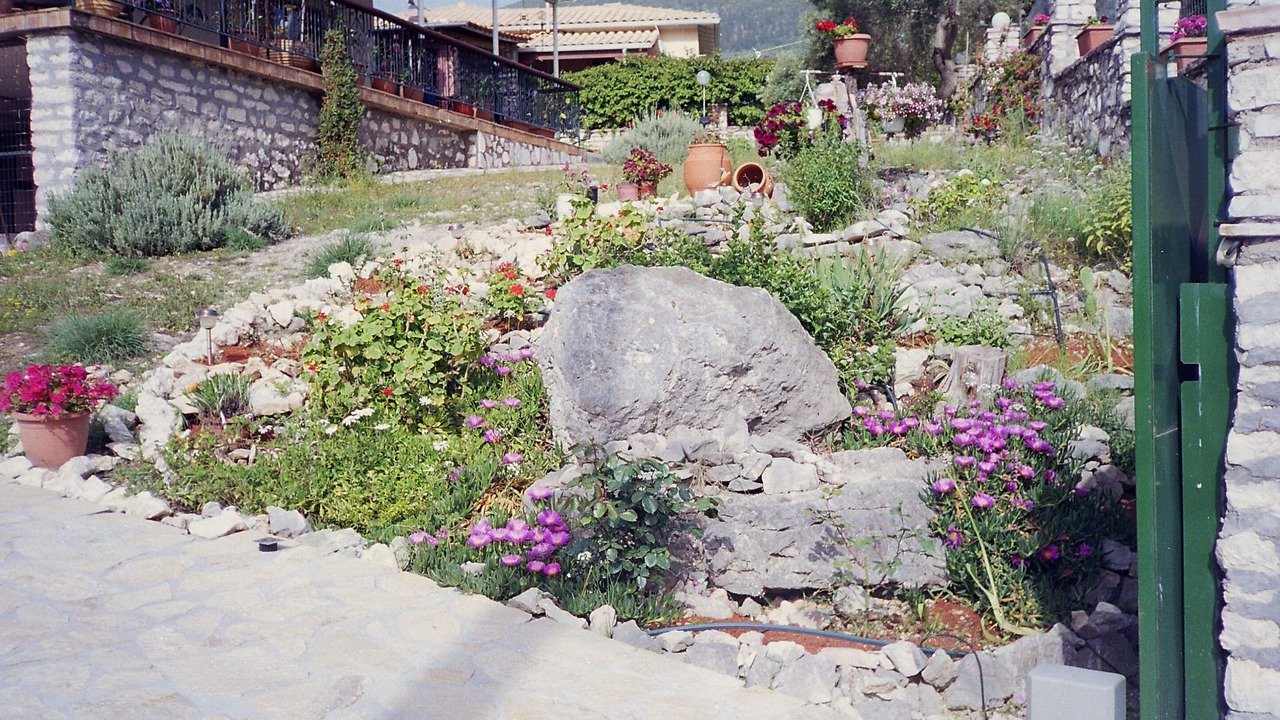 Photo of Outdoor in Mikros Gialos