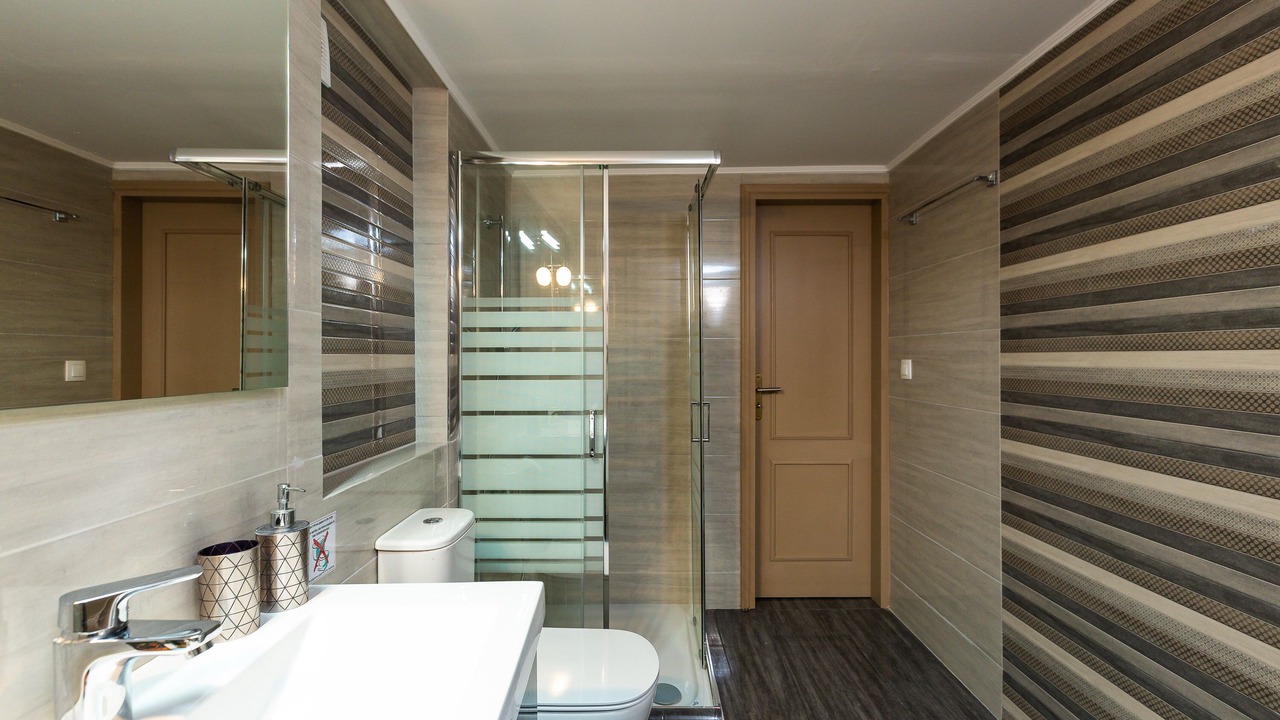 Photo of Bathroom in Adele
