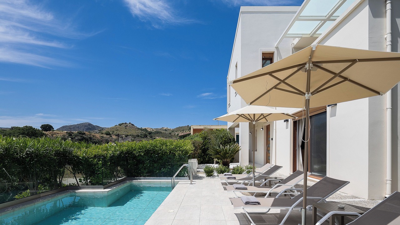 Photo of Outdoor in Monopari