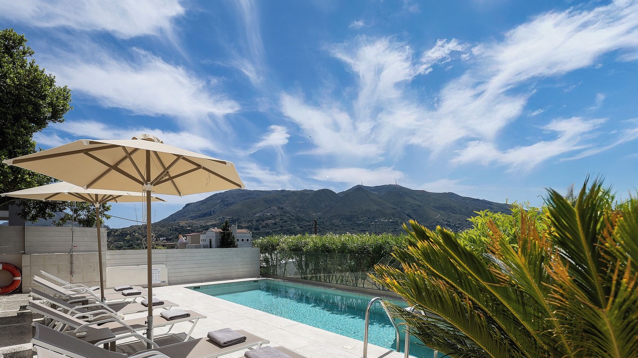 Photo of Outdoor in Monopari