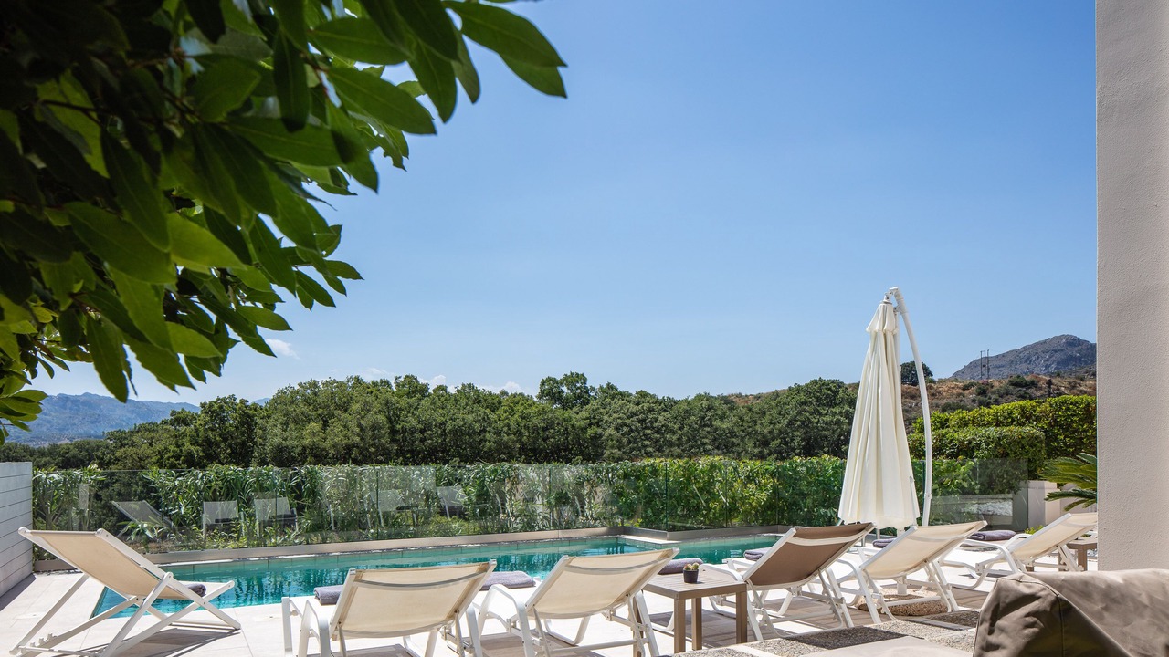 Photo of Outdoor in Monopari