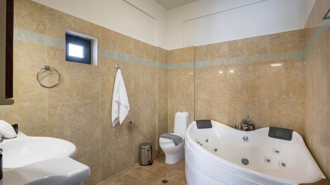 Photo of Bathroom in Stavros