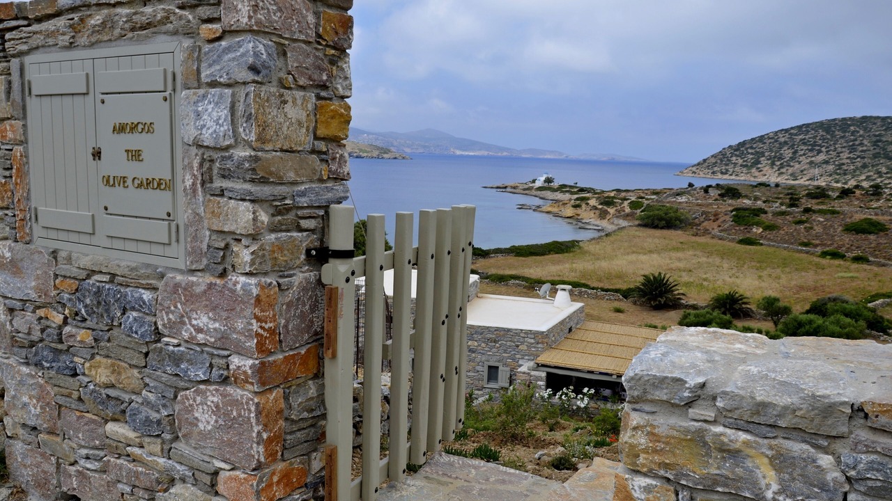 Photo of Others in Katapola