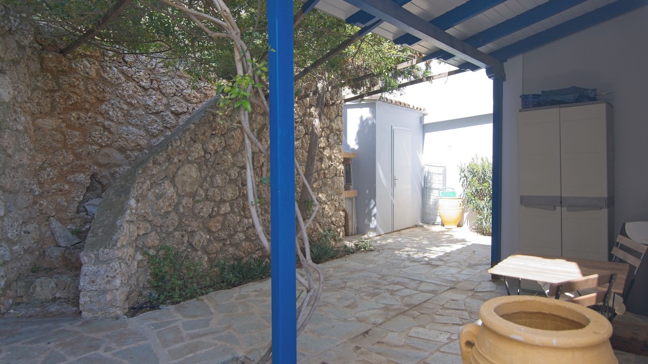 Photo of Patio Balcony in Agios Emilianos