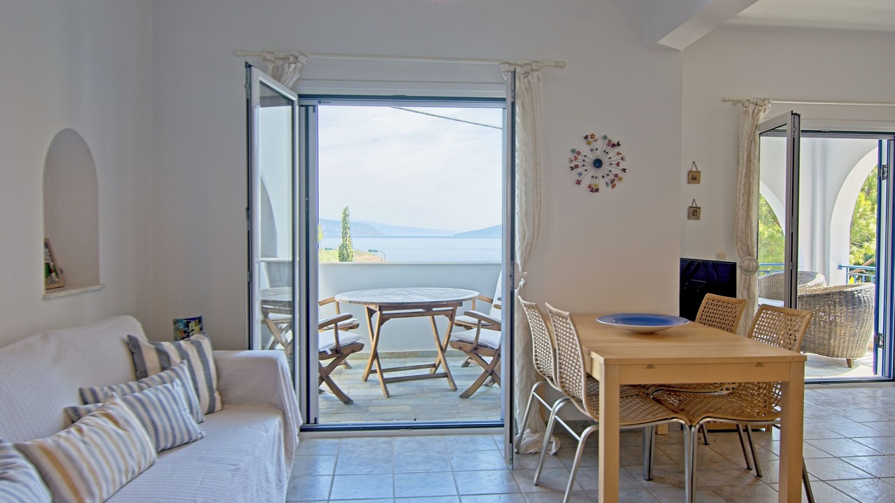 Photo of Livingroom in Agios Emilianos