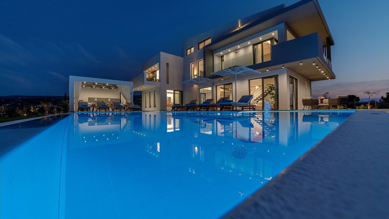 Photo of Outdoor in Adelianos Kampos