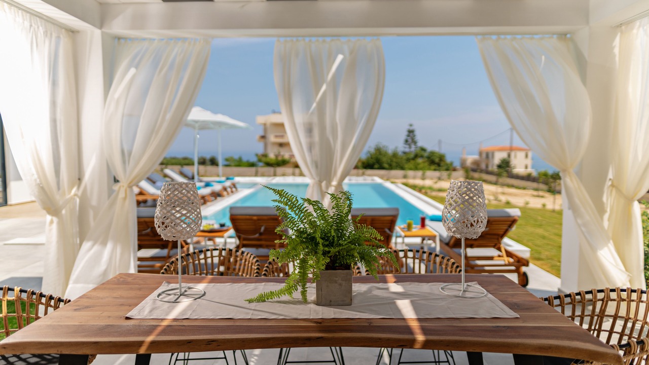 Photo of Outdoor in Adelianos Kampos