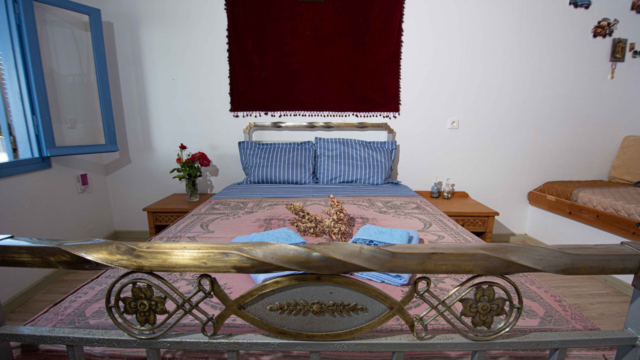 Photo of Bedroom in Matala