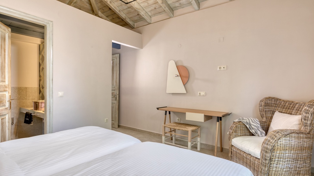 Photo of Bedroom in Kavallos