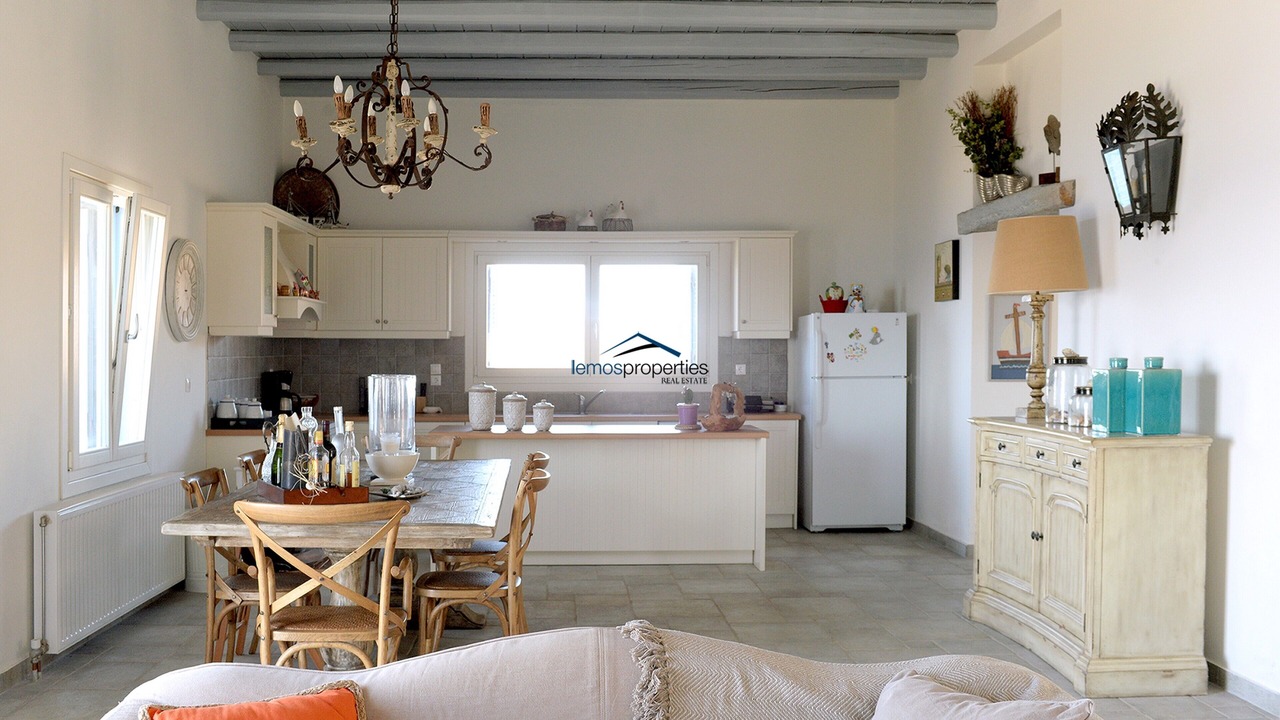 Photo of Bedroom in Kea