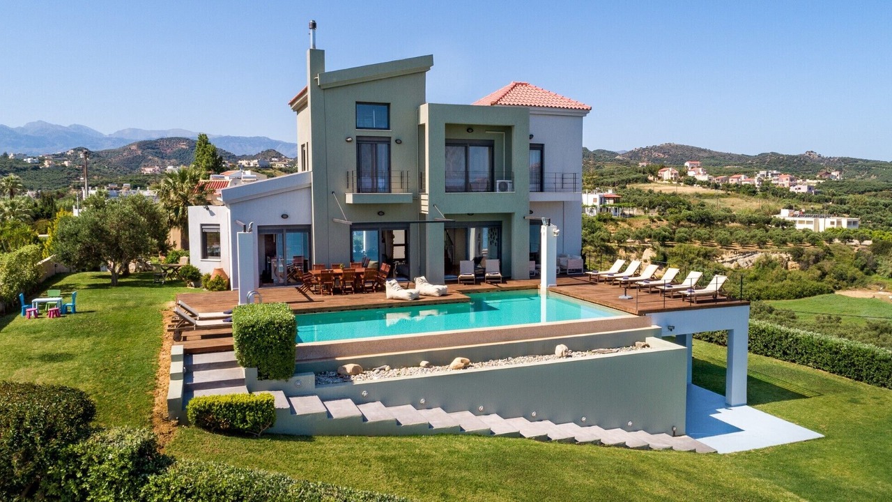 Photo of Outdoor in Kato Stalos