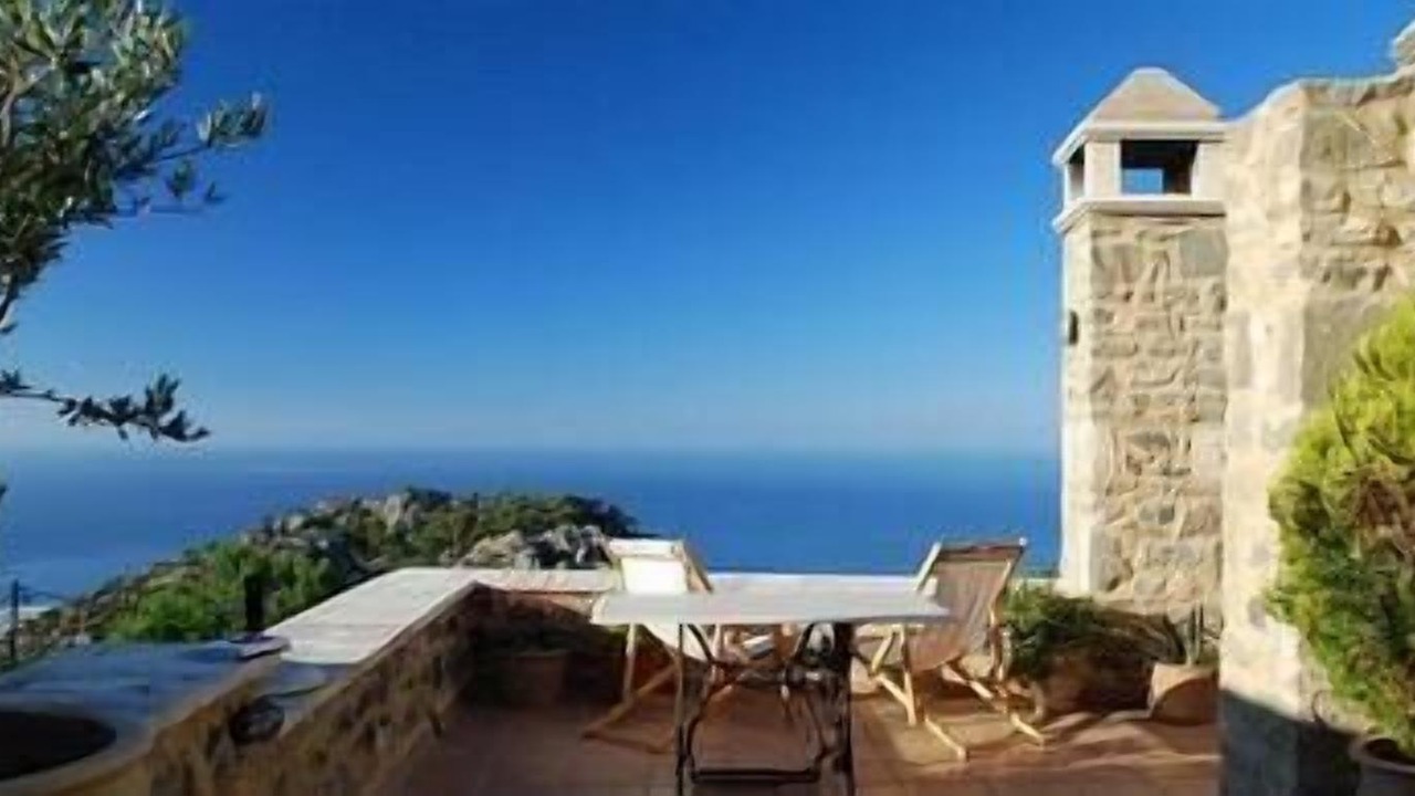 Photo of Outdoor in Anatoli