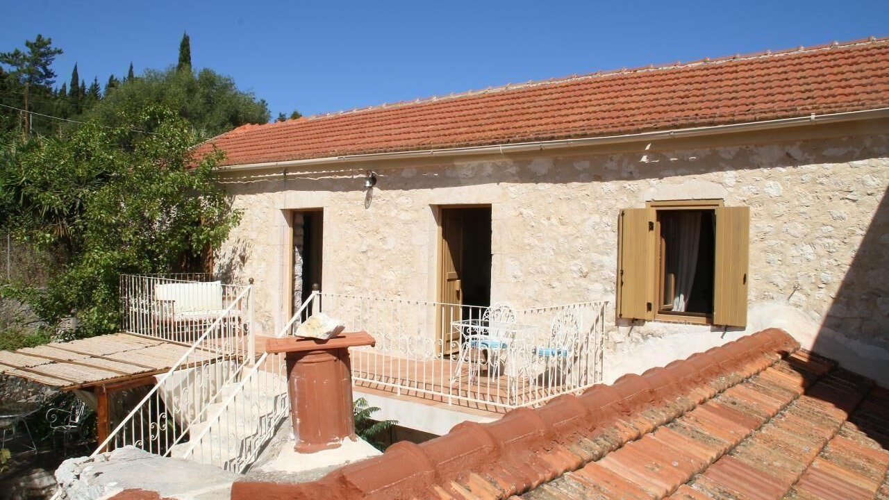 Photo of Outdoor in Tselendata