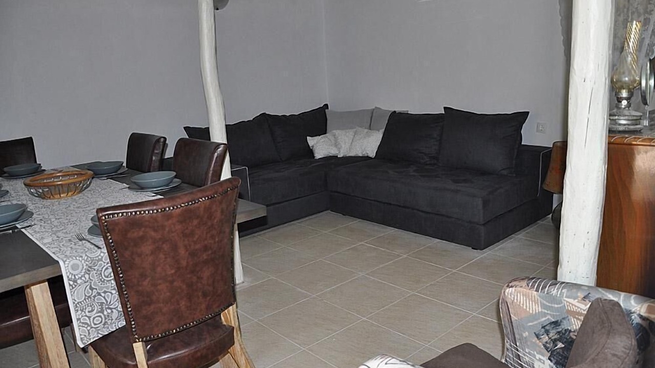 Photo of Livingroom in Tselendata