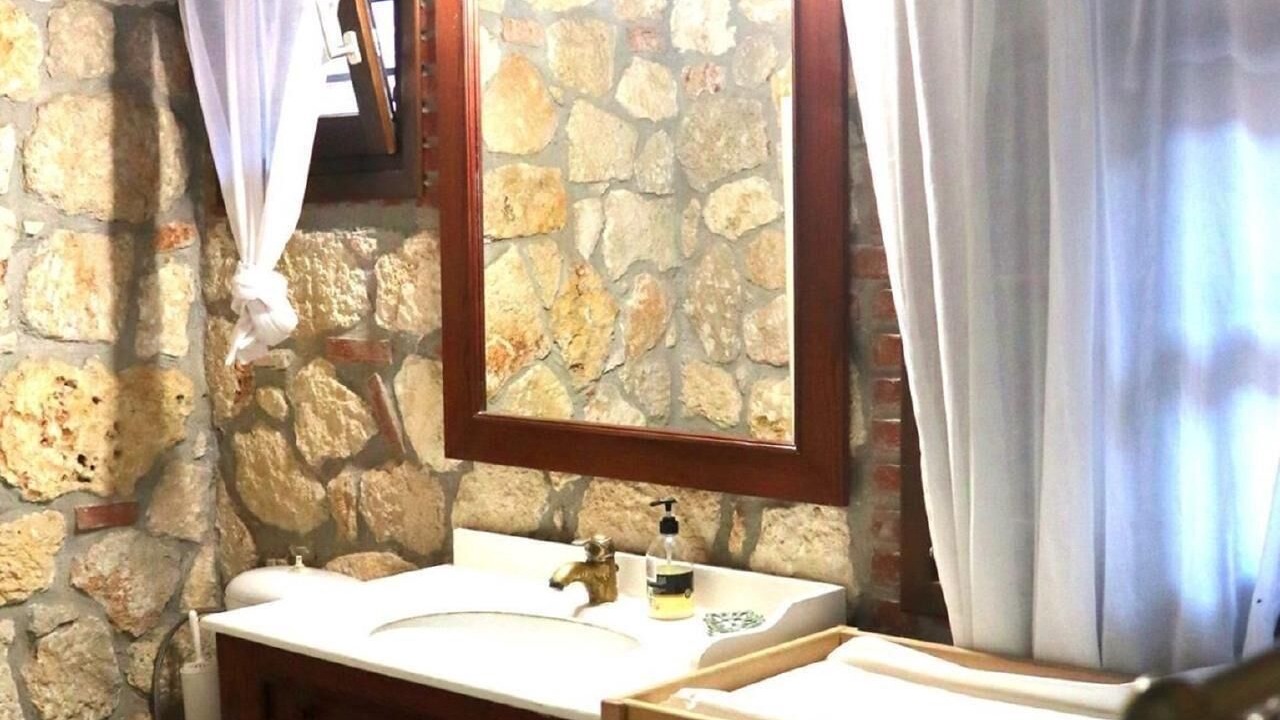 Photo of Bathroom in Ormilia
