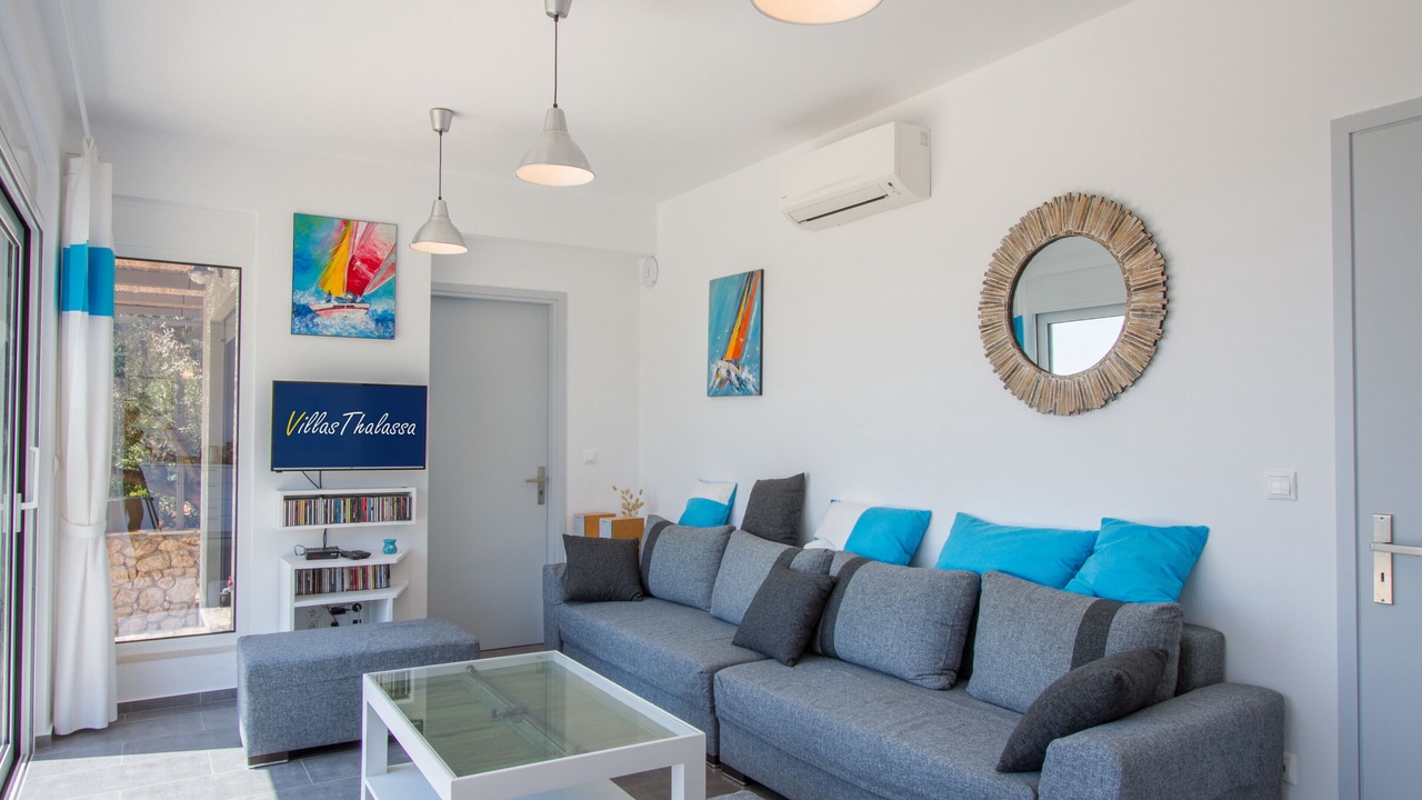 Photo of Livingroom in Sivota