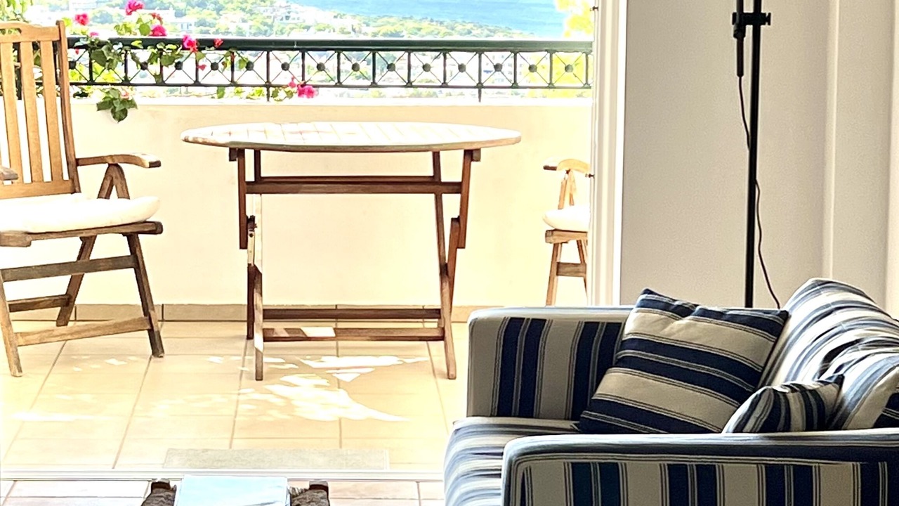 Photo of Livingroom in Saronida