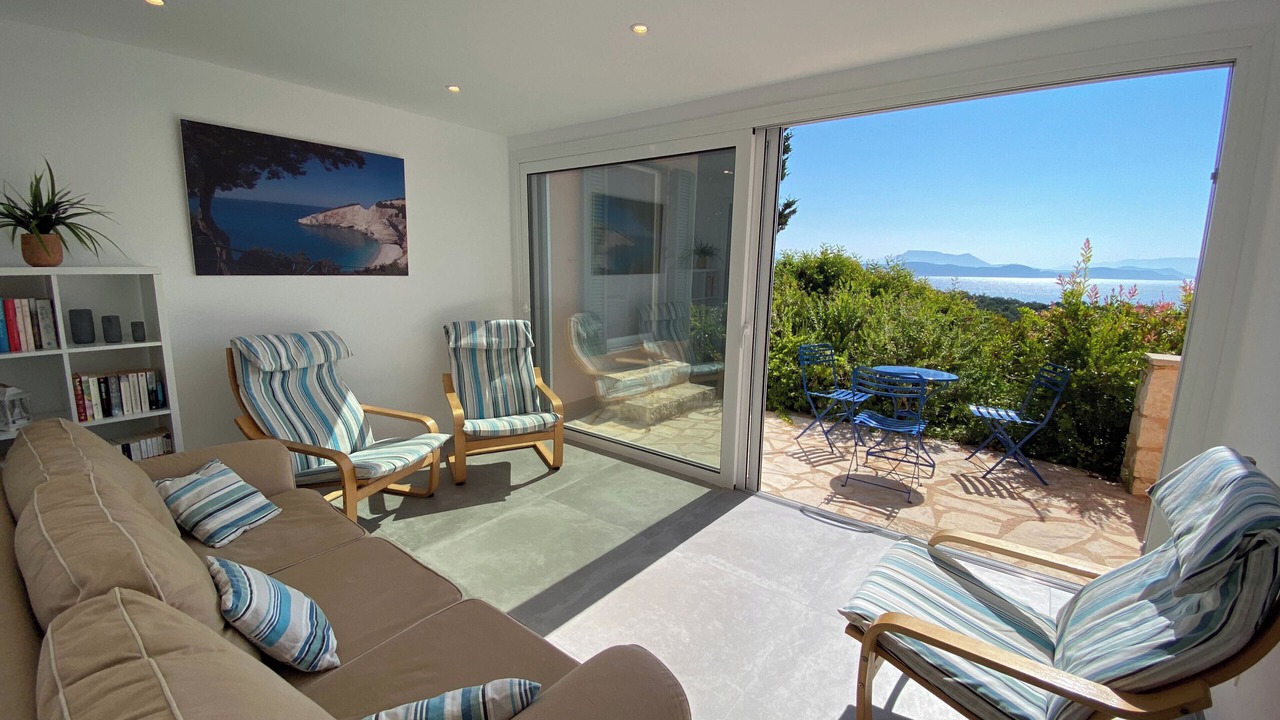 Photo of Livingroom in Sivota
