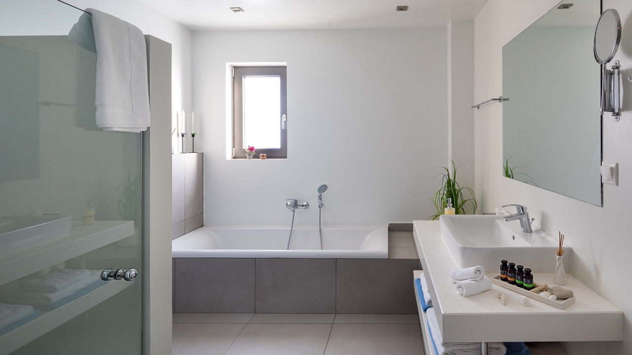 Photo of Bathroom in Plaka