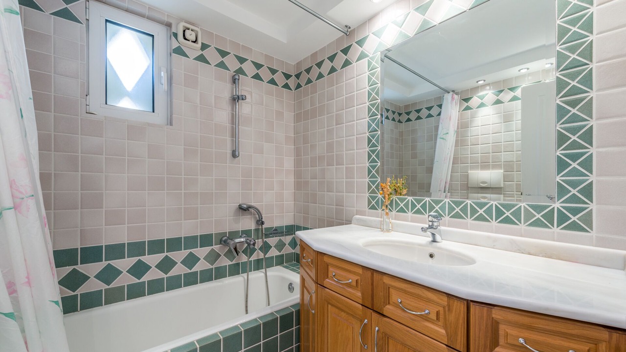 Photo of Bathroom in Lavreotiki