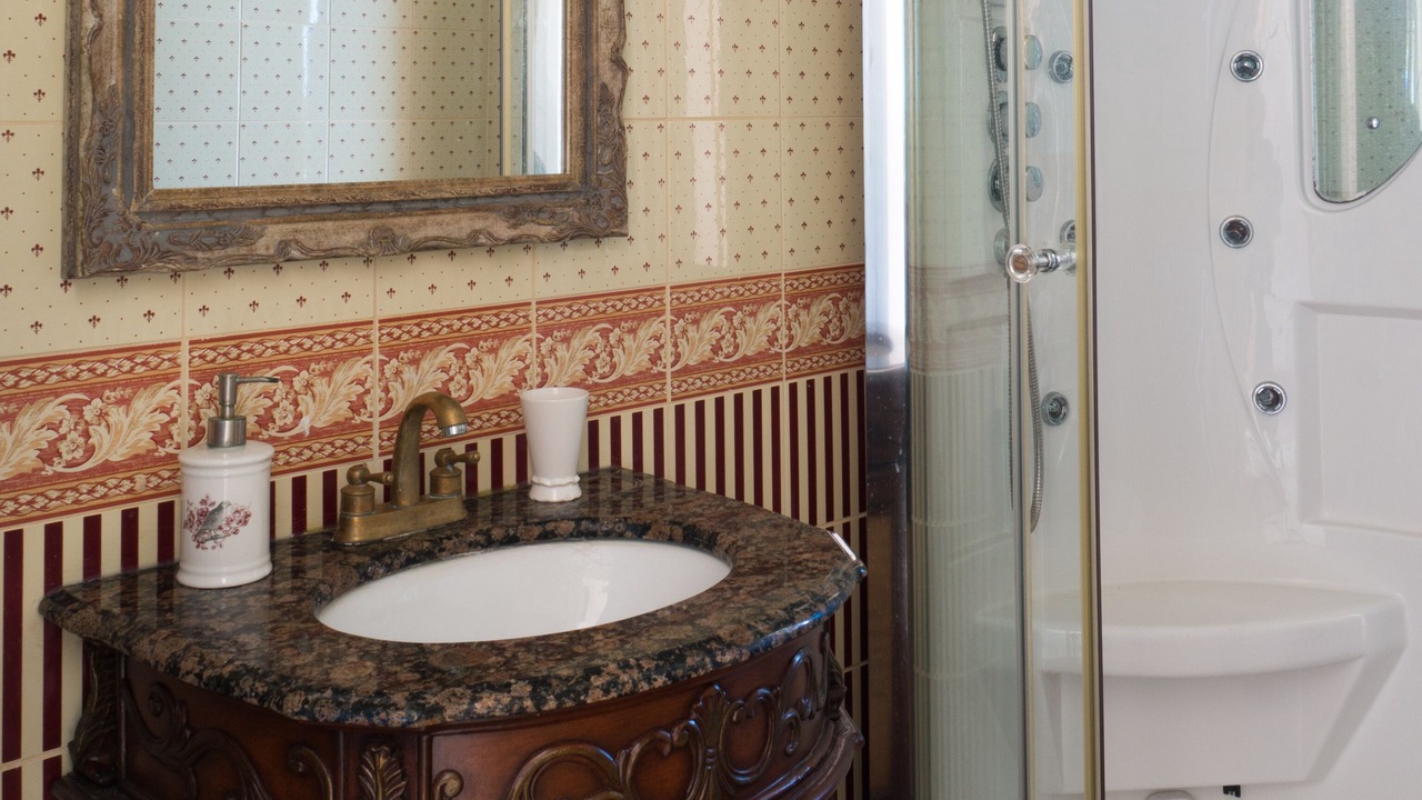 Photo of Bathroom in Agios Emilianos