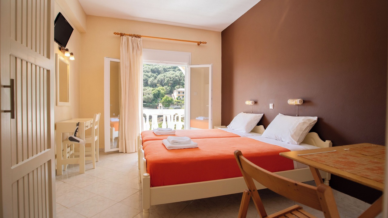 Photo of Bedroom in Gardenos