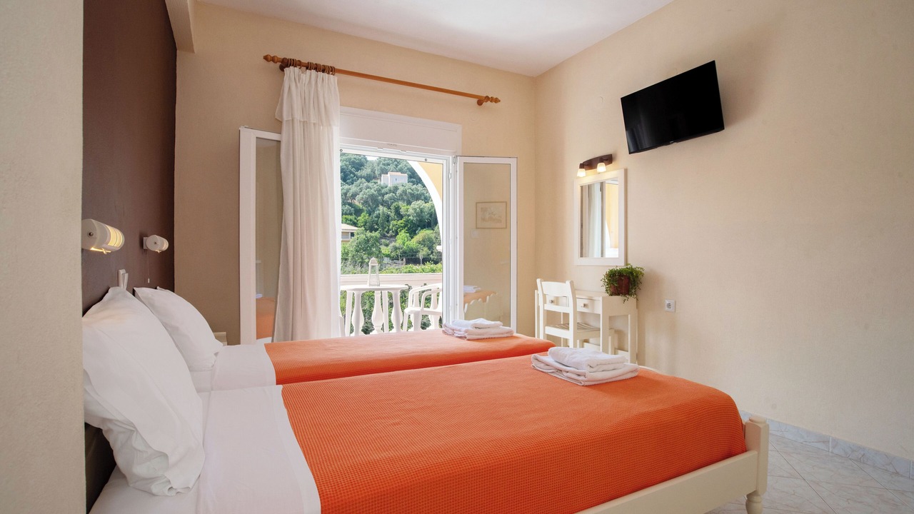 Photo of Bedroom in Gardenos