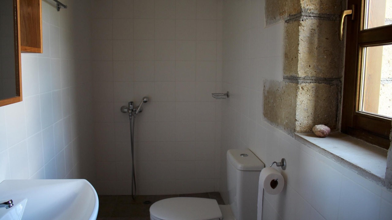 Photo of Bathroom in Kardamyli