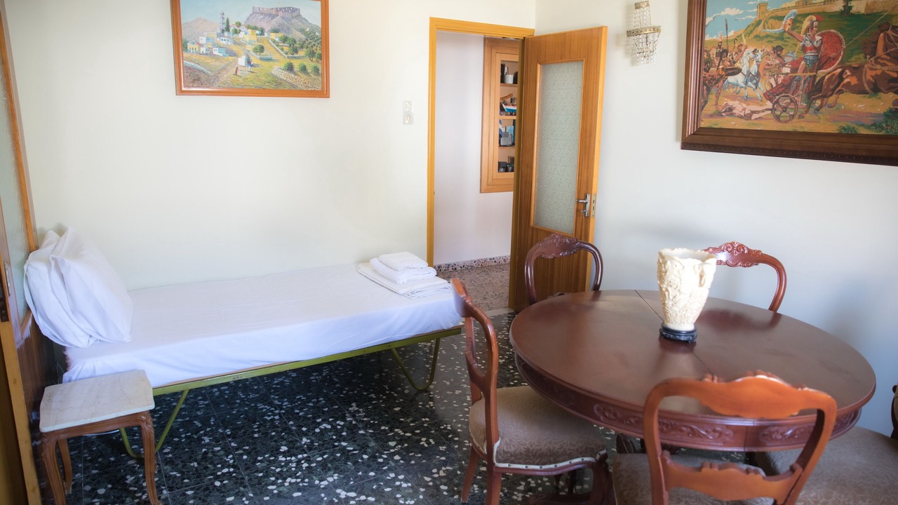 Photo of Bedroom in Pothia