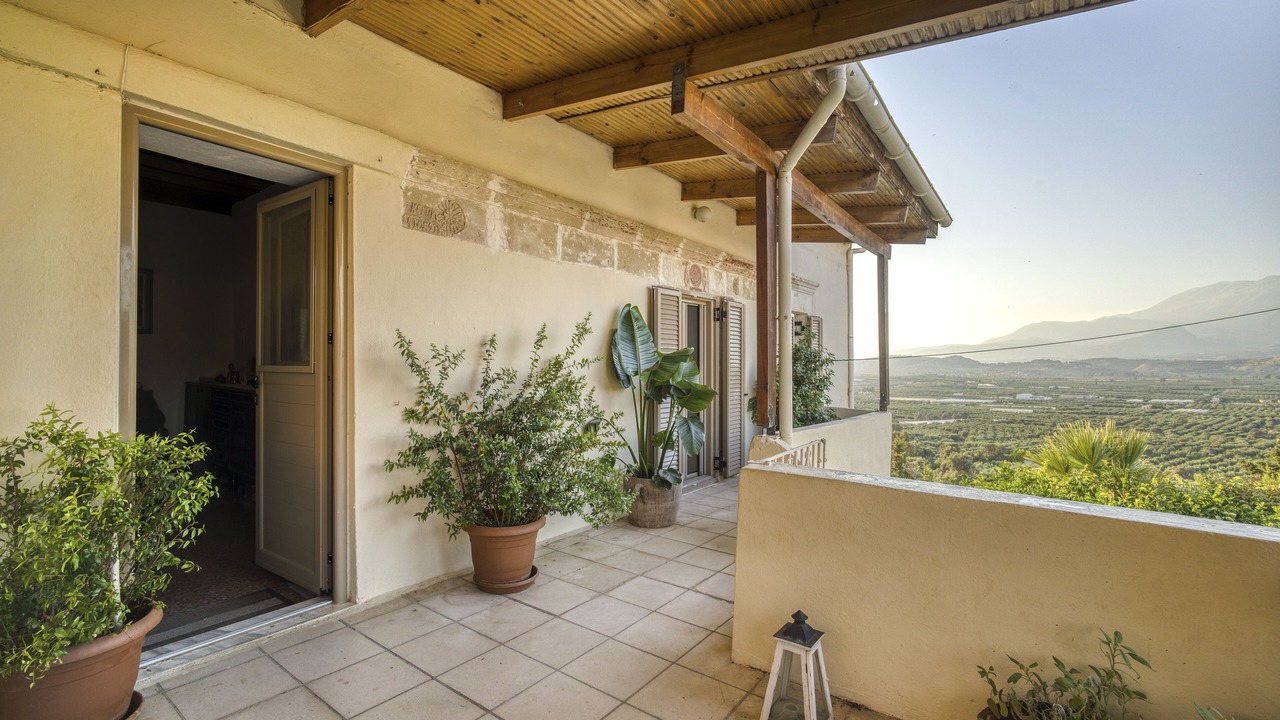 Photo of Patio Balcony in Kouses