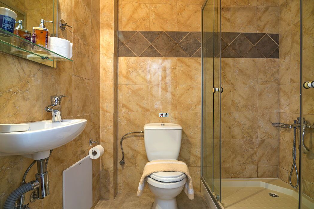 Photo of Bathroom in Latziana