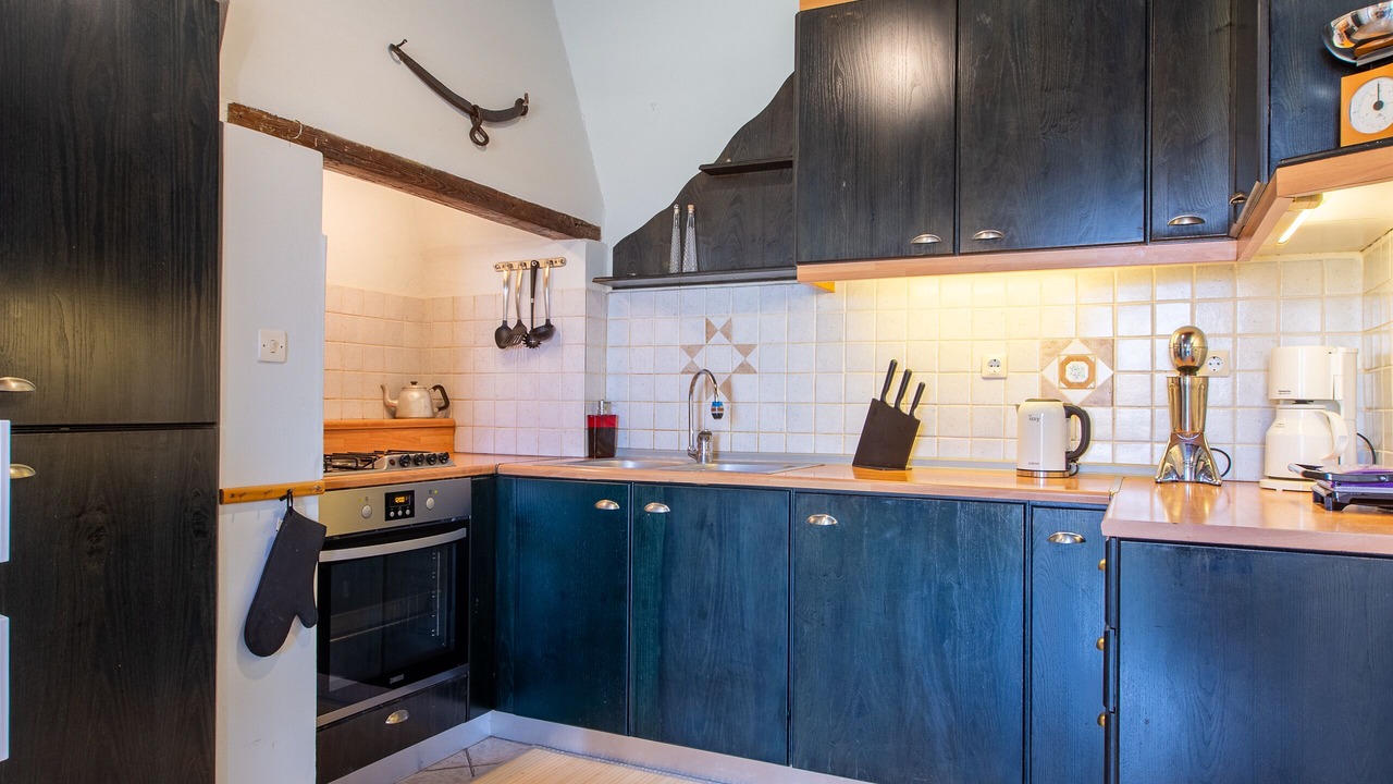 Photo of Kitchen in Perivolia