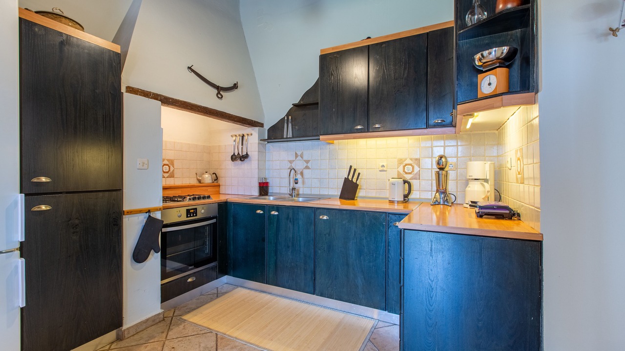 Photo of Kitchen in Perivolia