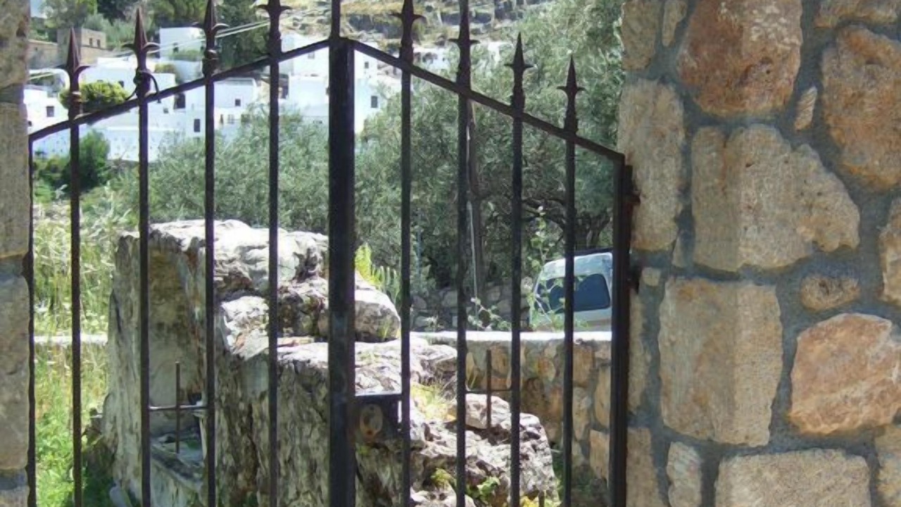 Photo of Others in Archipolis
