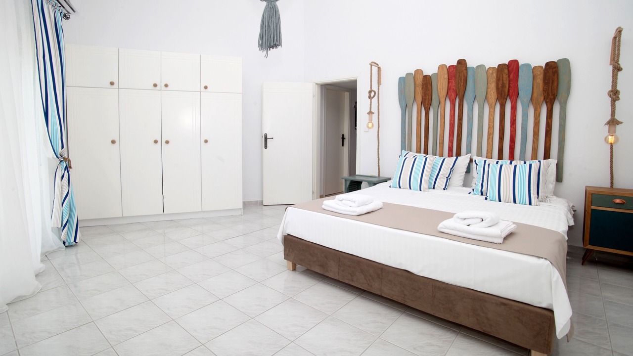 Photo of Others in Kassandra