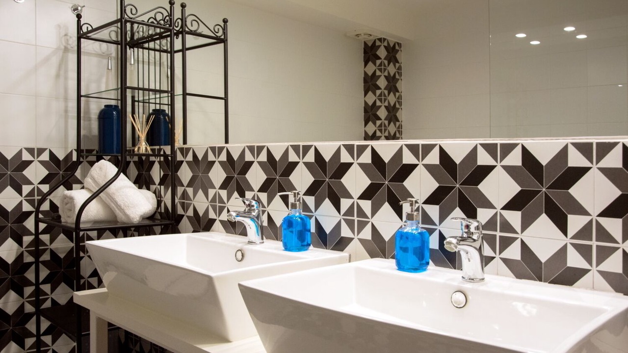 Photo of Bathroom in Thissio