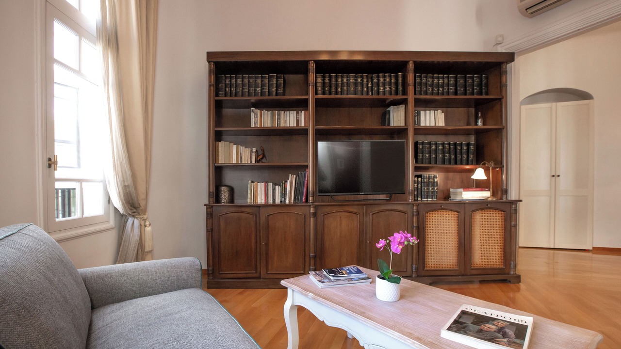 Photo of Livingroom in Plaka
