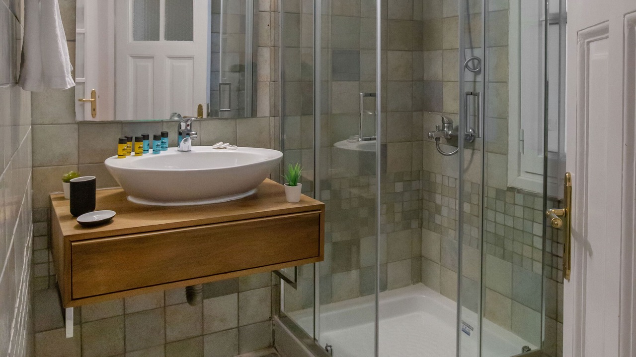 Photo of Bathroom in Plaka