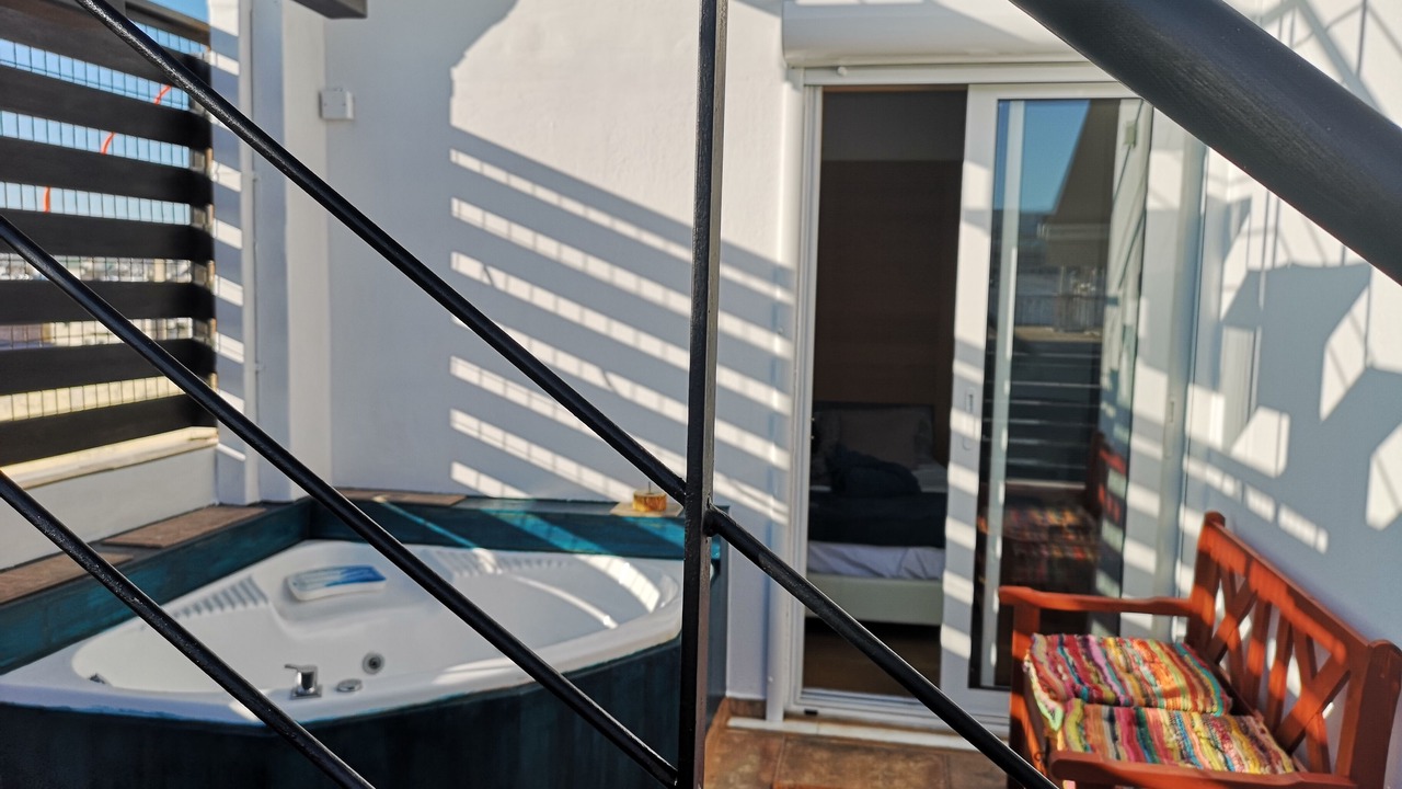 Photo of Patio Balcony in Omonia