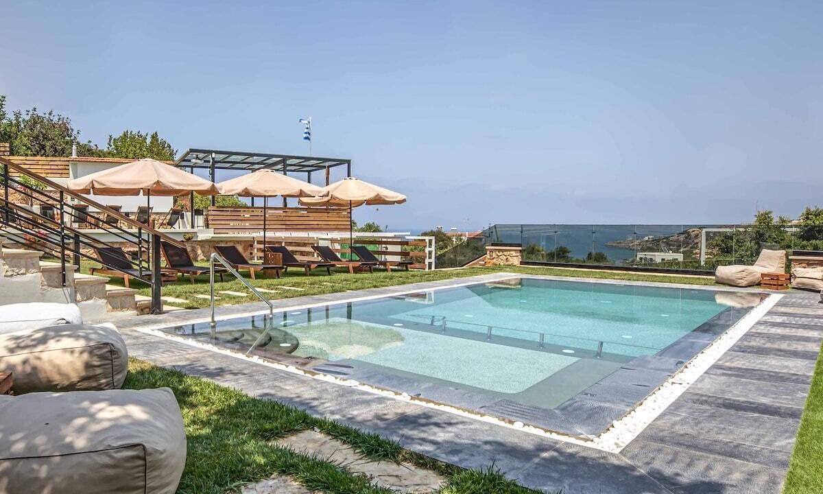 Photo of Outdoor in Gerani