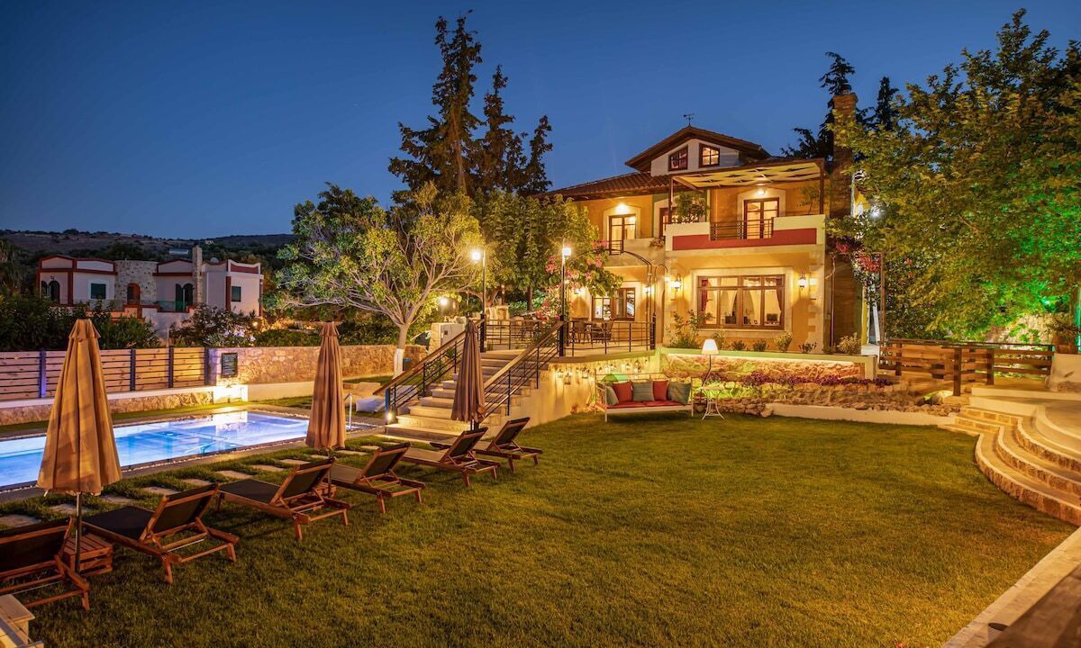 Photo of Outdoor in Gerani