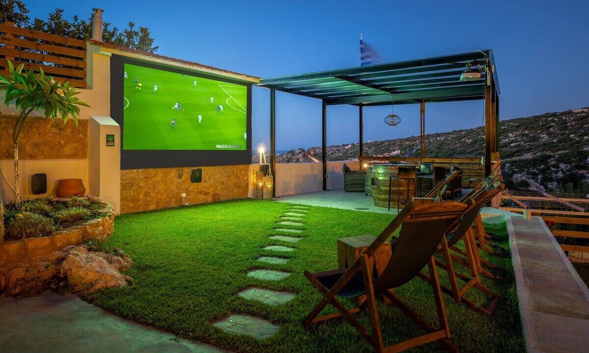 Photo of Outdoor in Gerani