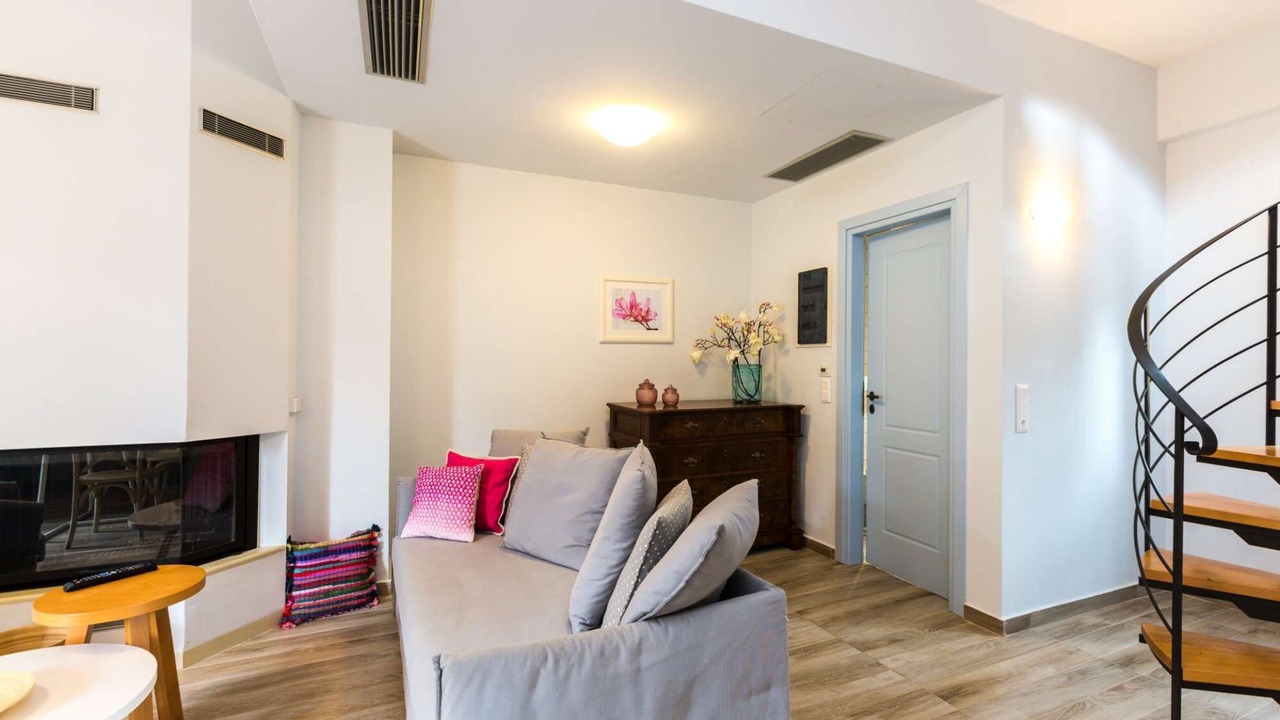 Photo of Livingroom in Panormos