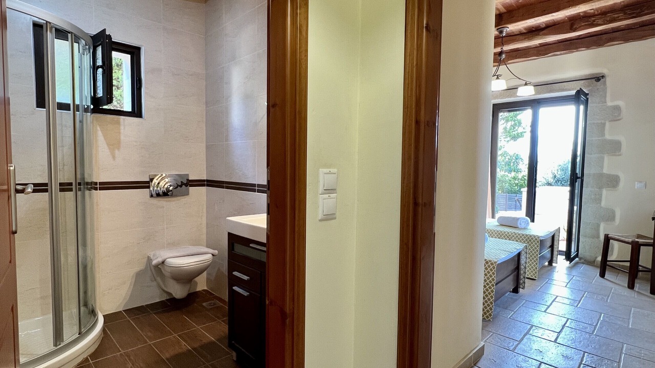 Photo of Bathroom in Kokkinon Khorion