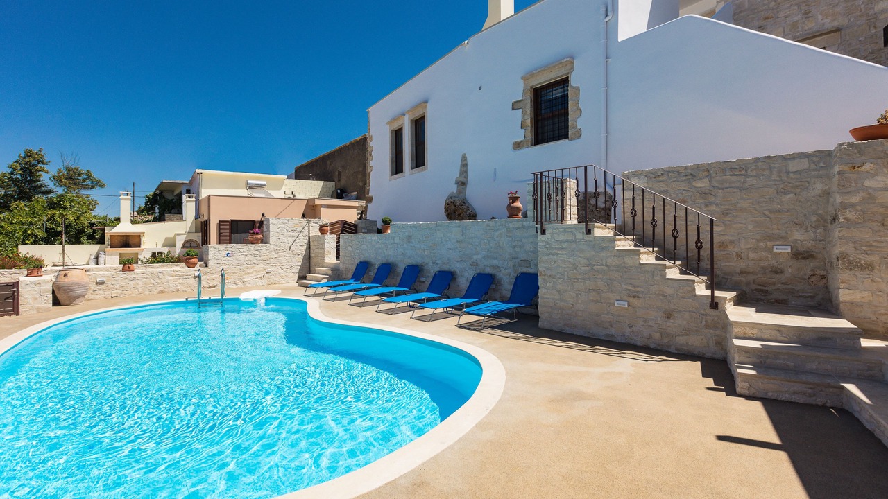 Photo of Outdoor in Monopari